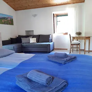 Apartment La Nicchia Comersee, Vercana